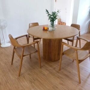 Japanese round table